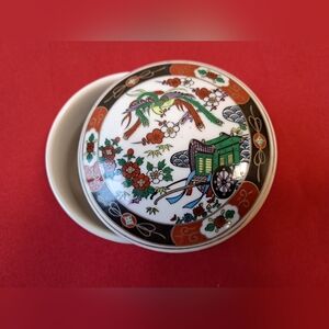 Vintage Porcelain Round Jewelry Box